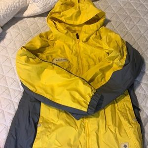 Columbia yellow rain jacket w/hood sz 10-12